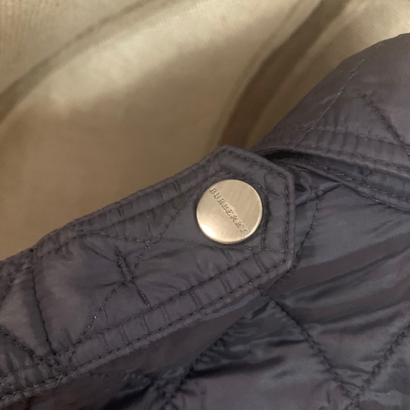 (SOLD )Burberry kids jacket sizes 12 - Picture 4 of 8